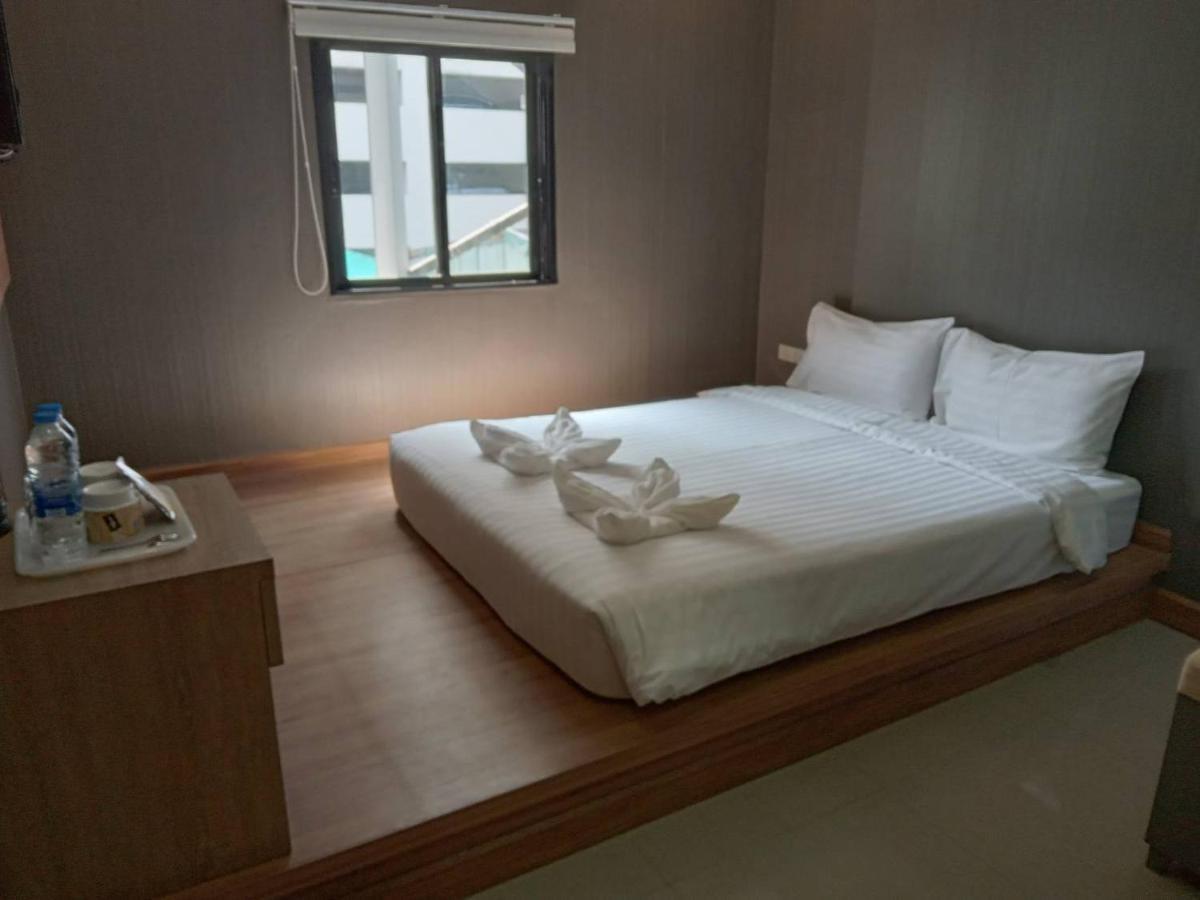 Pratunam19 Hotel Bangkok Extérieur photo