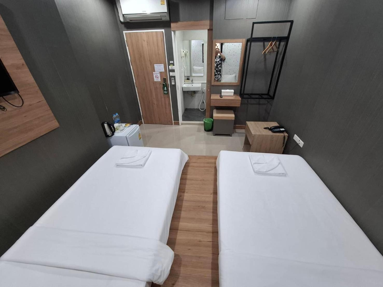Pratunam19 Hotel Bangkok Extérieur photo